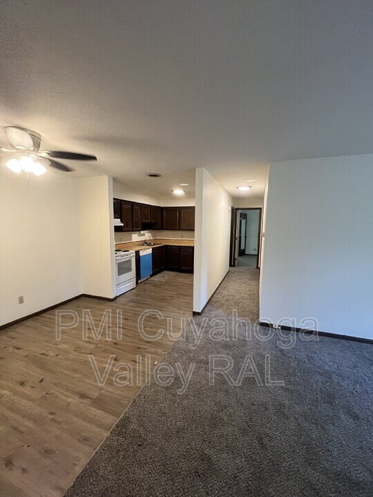 1500 W Market St in Akron, OH - Building Photo