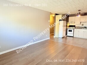 360 Tecumseh Rd W in Windsor, ON - Building Photo - Building Photo