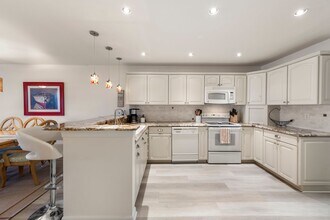 26733 Hickory Blvd in Bonita Springs, FL - Building Photo - Building Photo