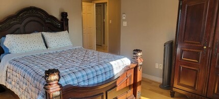 11 Deschenes Rue in Dieppe, NB - Building Photo - Building Photo