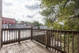 951 W Armitage Ave in Chicago, IL - Building Photo - Building Photo