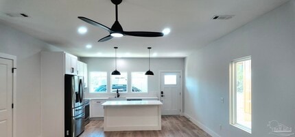 309 N Pace Blvd in Pensacola, FL - Building Photo - Building Photo