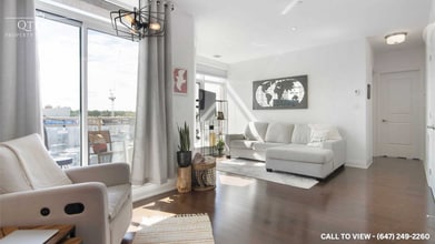 15277 Yonge St in Aurora, ON - Building Photo - Building Photo