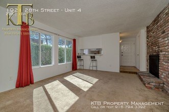 1921 28th St-Unit -Unit 4 in Sacramento, CA - Building Photo - Building Photo