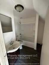 700 W Lincoln Ave in Oshkosh, WI - Building Photo - Building Photo
