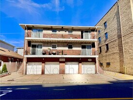 9051 Palisade Ave in North Bergen, NJ - Building Photo