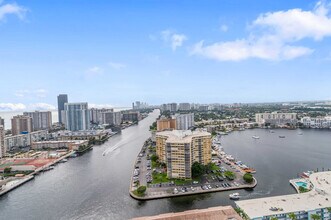 2602 E Hallandale Beach Blvd, Unit ID1227511P in Hallandale Beach, FL - Building Photo - Building Photo