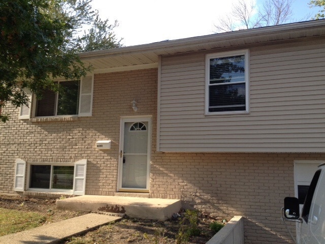 7058 Manderlay Dr in Florence, KY - Building Photo - Building Photo