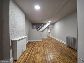 2536 W Cumberland St in Philadelphia, PA - Building Photo - Building Photo