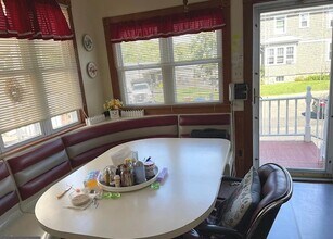 518 Davisville Rd in Willow Grove, PA - Building Photo - Building Photo