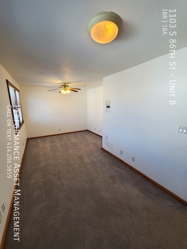 1103 S 86th St in West Allis, WI - Building Photo - Building Photo