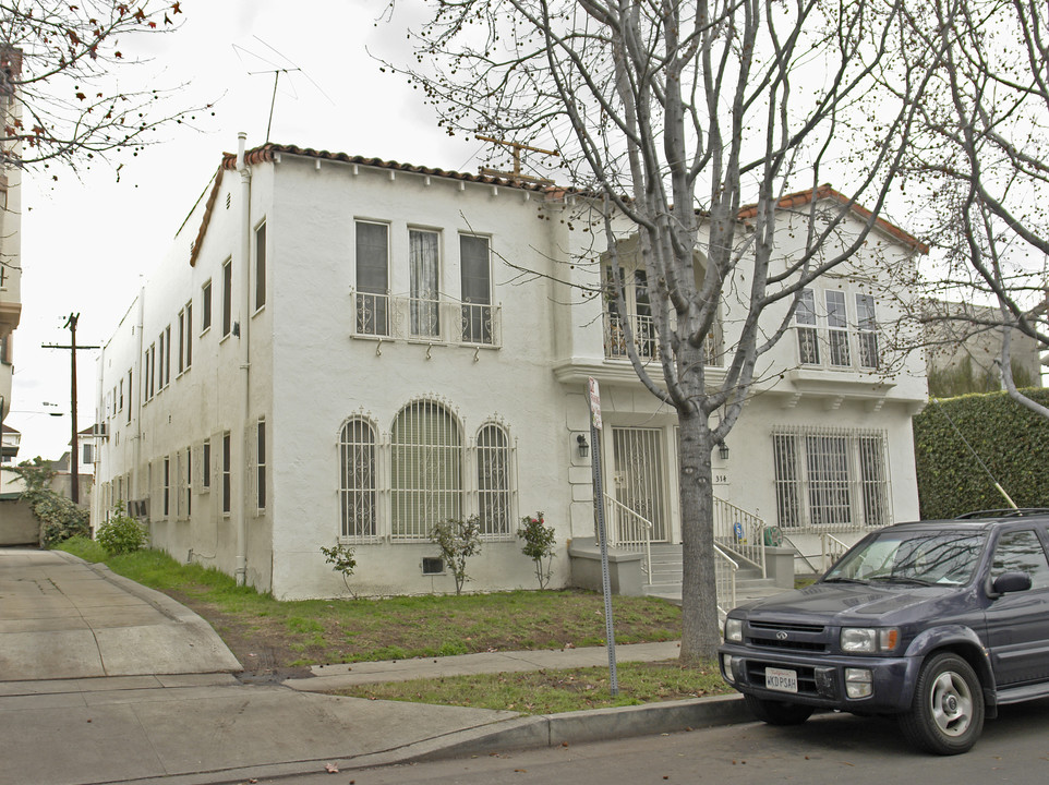 314 N Orange Grove Ave in Los Angeles, CA - Building Photo