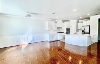 2401 Pecan Ridge Way in Apex, NC - Building Photo - Building Photo