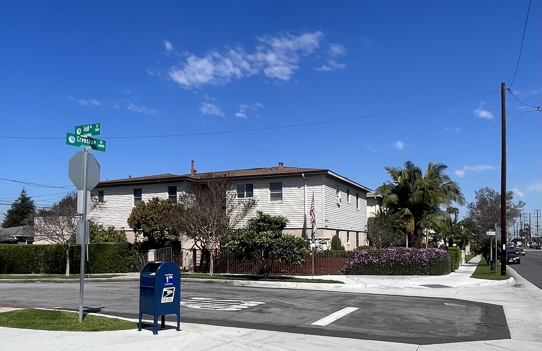 16741 Crenshaw Blvd, Unit 1 in Torrance, CA - Building Photo