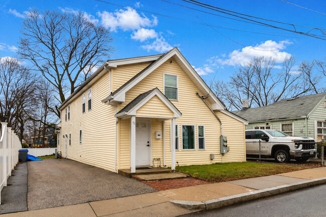 property at 15 Buckingham St