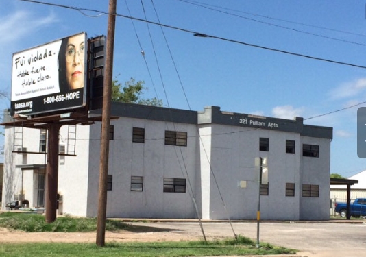 Pulliam St in San Angelo, TX - Building Photo