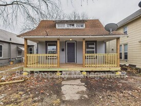 411 Main St in Osawatomie, KS - Building Photo