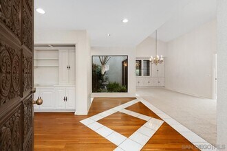 5958 Caminito Cardelina in San Diego, CA - Building Photo - Building Photo