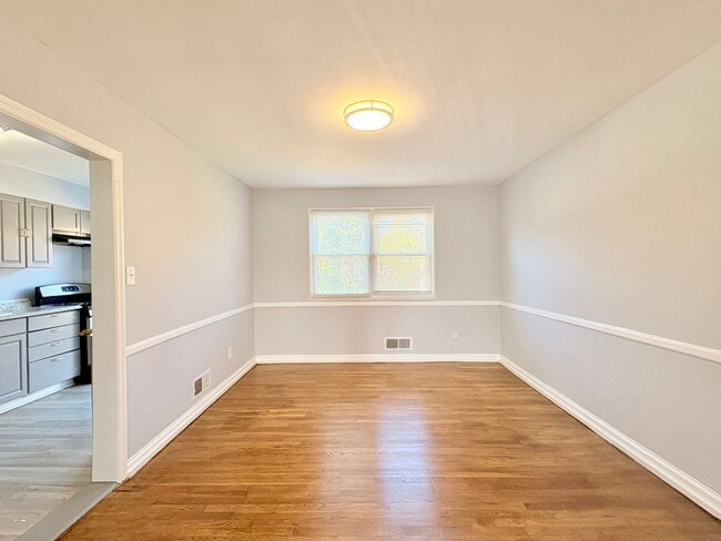 5448 Addington Rd in Baltimore, MD - Building Photo - Building Photo
