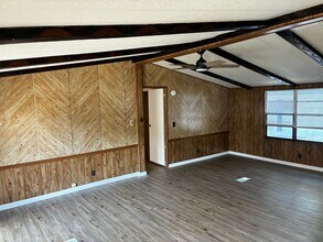 7621 Sunwood Dr in Jacksonville, FL - Building Photo - Building Photo