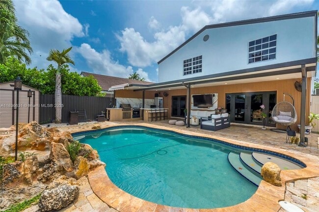 property at 15569 SW 138th Pl