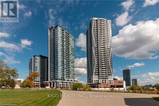 25 Wellington St S in Kitchener, ON - Building Photo