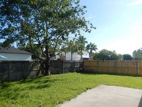 7349 Volley Dr N in Jacksonville, FL - Building Photo - Building Photo