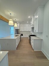 1217 Ivy Rd in Oxford, MS - Foto de edificio - Building Photo