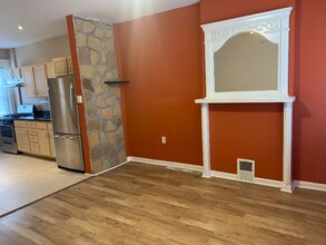 2439 S Camac St in Philadelphia, PA - Building Photo - Building Photo