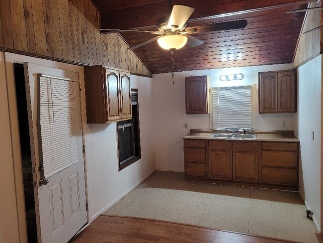 property at 40 Jimmie Ln