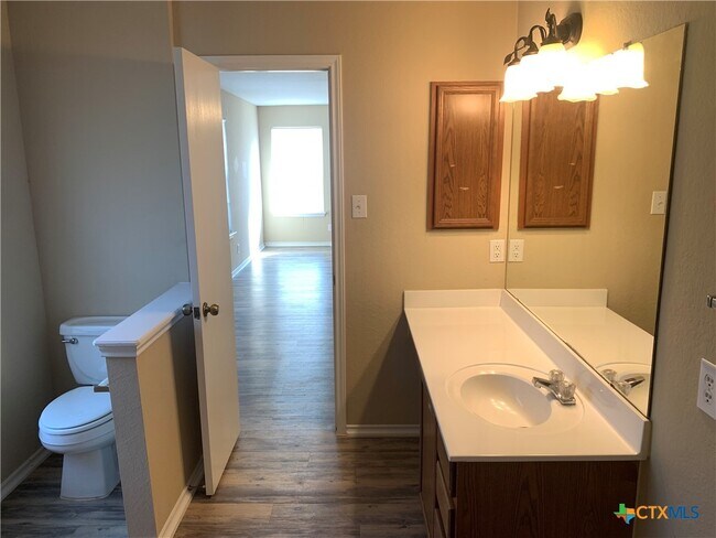 property at 381 Copper Path Dr