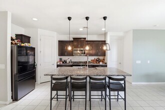 6737 W Vly Vw Dr in Phoenix, AZ - Building Photo - Building Photo