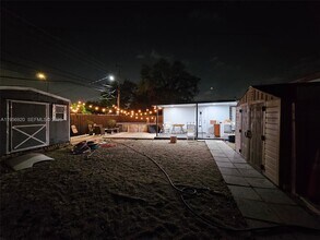 2282 NW 152nd St in Opa Locka, FL - Building Photo - Building Photo