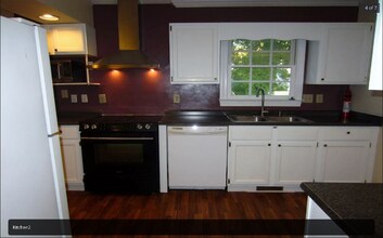 102 Rock Nest Ct in Morrisville, NC - Building Photo - Building Photo