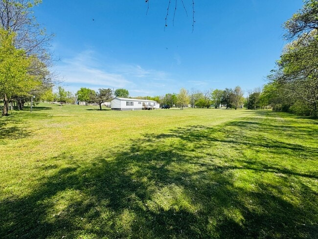 216 Blue Well Rd in Lebanon, TN - Building Photo - Building Photo