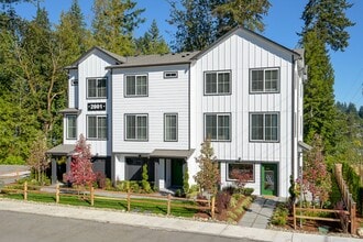 10106 16th Pl SE in Lake Stevens, WA - Building Photo - Building Photo