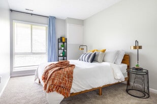 Whispering Oaks Apartments