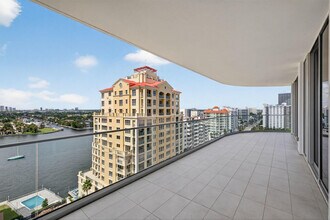 153 N Seabreeze Blvd in Fort Lauderdale, FL - Foto de edificio - Building Photo