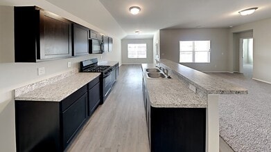 1825 Melanie Dr in Oklahoma City, OK - Building Photo - Building Photo