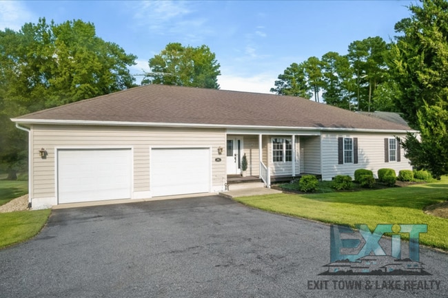 property at 94 Blackridge Rd
