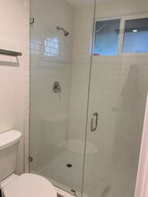 610 Lion St, Unit B in Ojai, CA - Foto de edificio - Building Photo