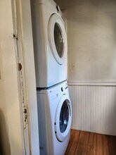 9 Avon Rd, Unit 1 in Watertown, MA - Building Photo - Building Photo