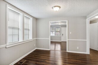 1036 W 38th St in Savannah, GA - Building Photo - Building Photo