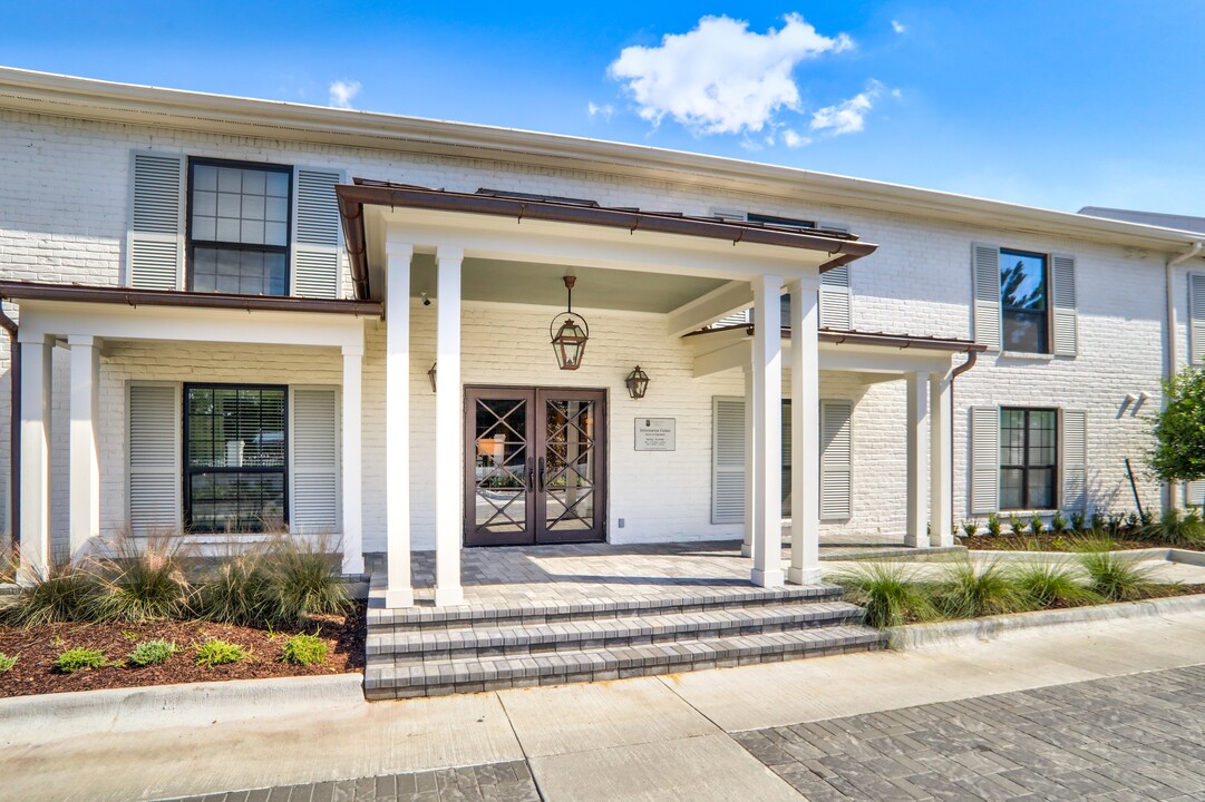 Chateaux Dijon Apartments in Baton Rouge, LA - Building Photo