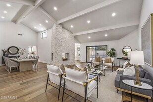 7339 E Solano Dr in Scottsdale, AZ - Building Photo