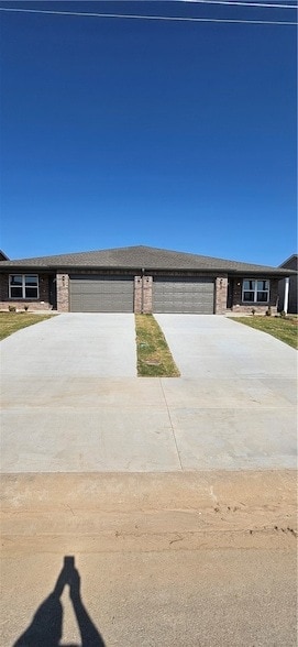 514 NW 69th Ave in Bentonville, AR - Foto de edificio - Building Photo