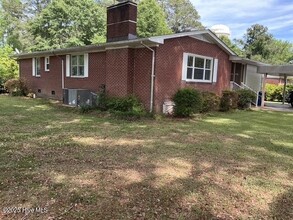 355 McCrae St in Grifton, NC - Building Photo - Building Photo