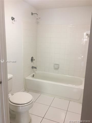 2445 Centergate Dr-Unit -203 in Miramar, FL - Building Photo - Building Photo