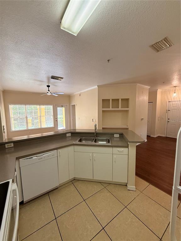 3593 Conroy Rd in Orlando, FL - Building Photo - Building Photo