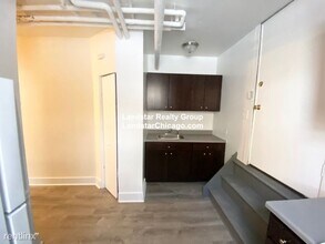 1542 N Kedzie Ave in Chicago, IL - Building Photo - Building Photo